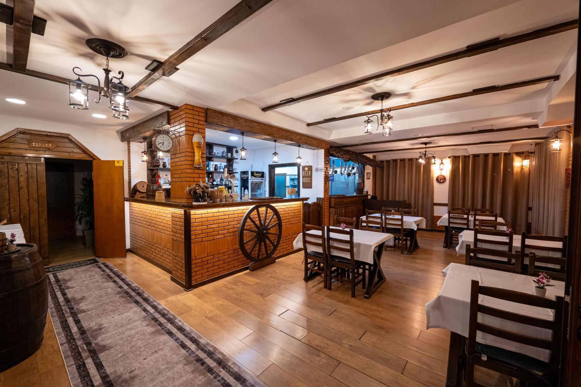 Sunkised Hotel Sarandë 外观 照片