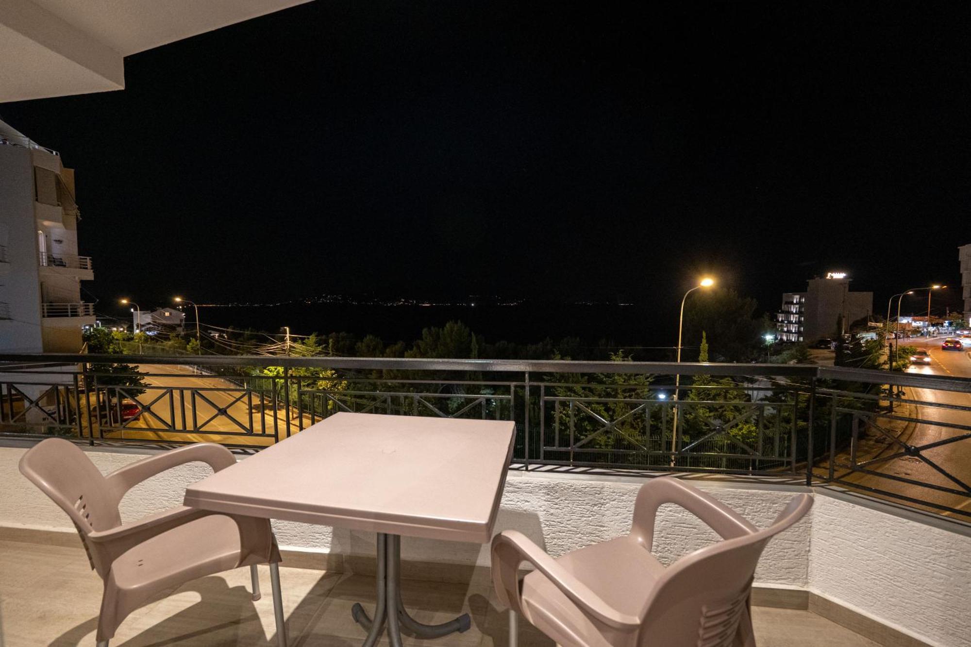 Sunkised Hotel Sarandë 外观 照片